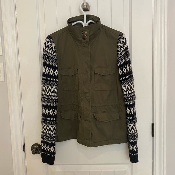 Cute fall jacket - Picture 1 of 2